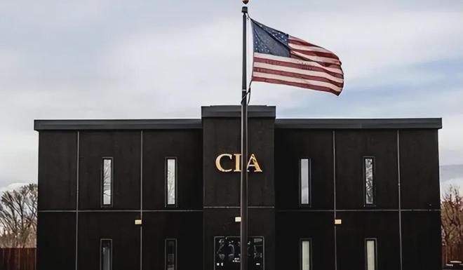 |利来老牌国际官网app被裁CIA特工的再就业指南：来中国举